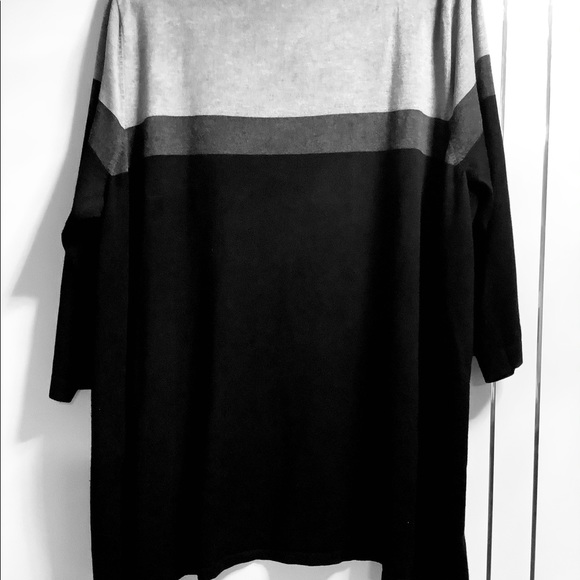 Plussize 3X grommet Grey/Black Stripe Sweater - Picture 3 of 7